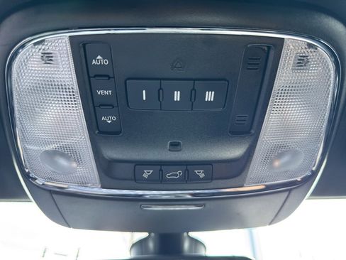 Used 2020 Jeep Grand Cherokee Trailhawk image 44