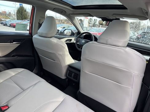 New 2026 Toyota Camry XLE image 8