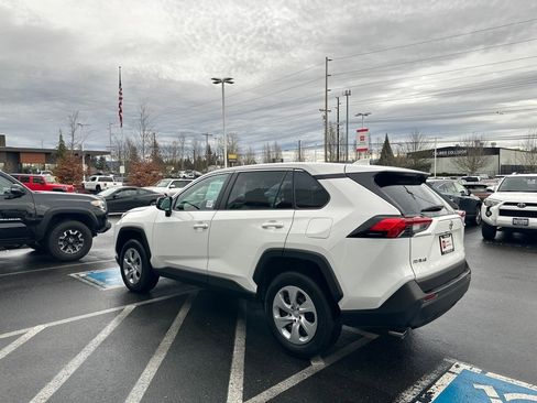 Certified 2025 Toyota RAV4 LE image 5