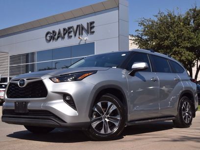 Used 2023 Toyota Highlander XLE