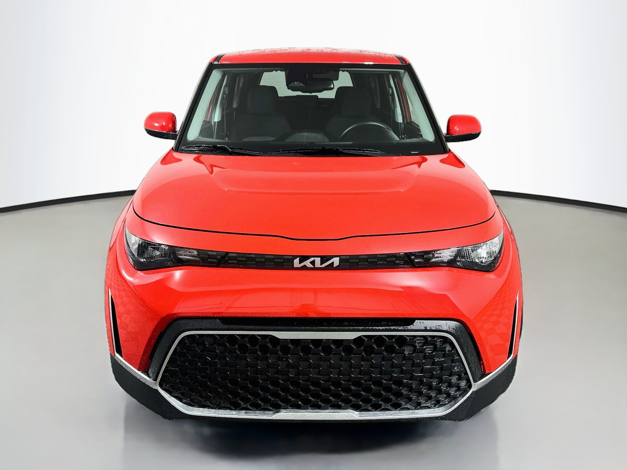 Used 2025 Kia Soul S FWD image 2