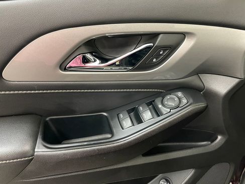 Used 2023 Chevrolet Traverse LT w/ LPO, Floor Liner Package AWD/4WD image 15