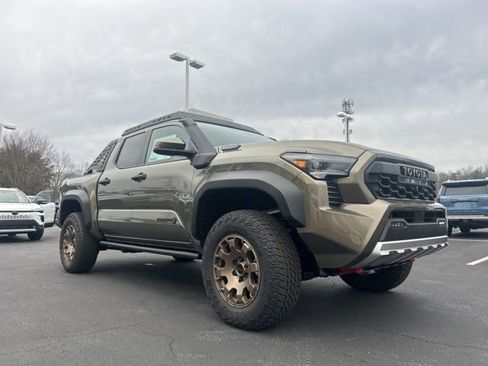 New 2025 Toyota Tacoma 4x4 Double Cab Hybrid image 3