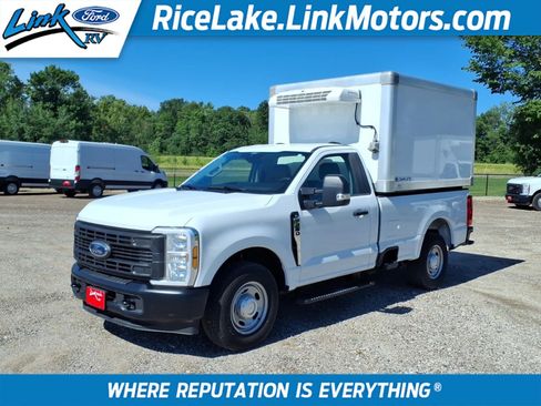 Used 2024 Ford F250 XL RWD image 1