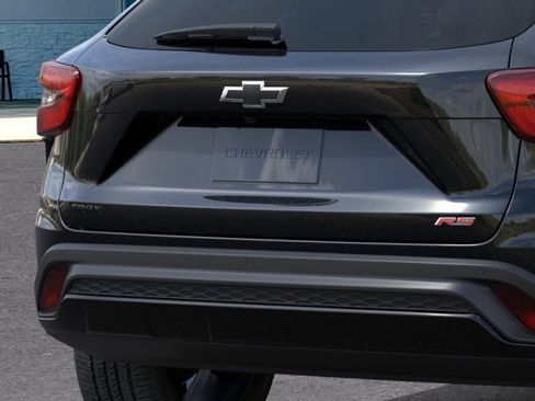 New 2026 Chevrolet Trax RS w/ Driver Confidence Package FWD image 14