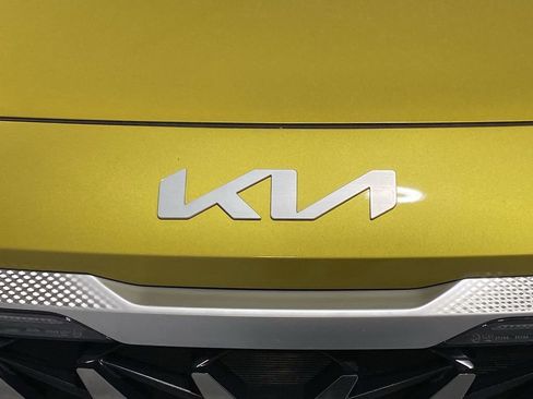 Used 2022 Kia Seltos Nightfall Edition image 27