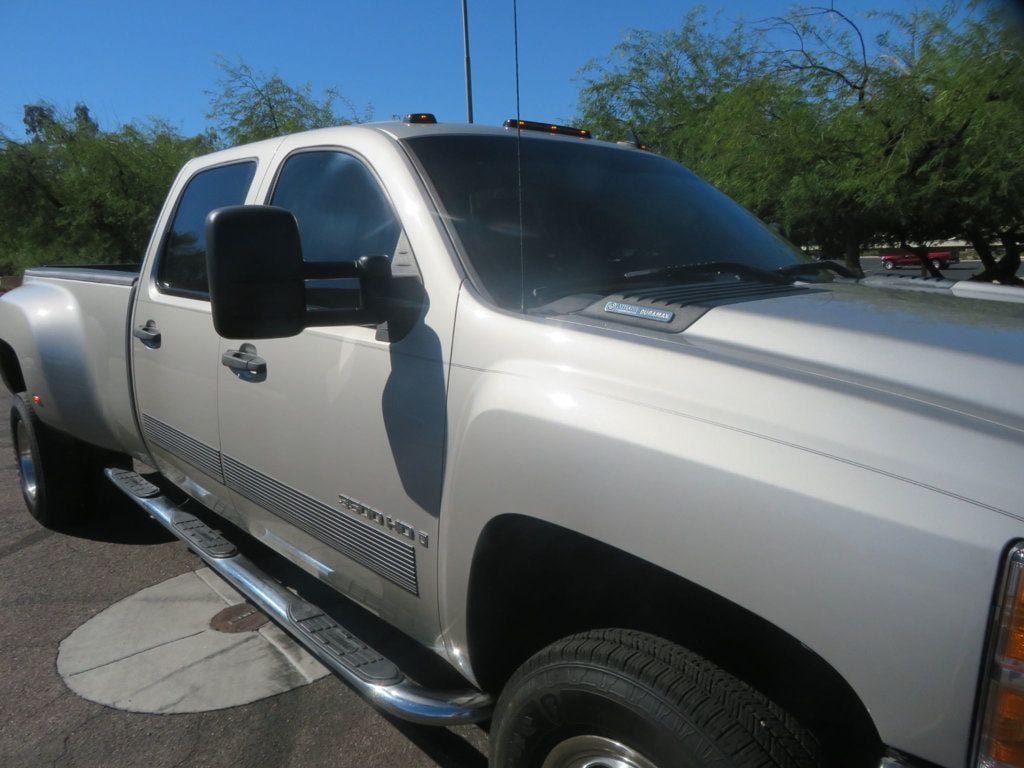 Used 2008 Chevrolet Silverado 3500 LT w/ EZ-Lift Tailgate Package RWD image 9