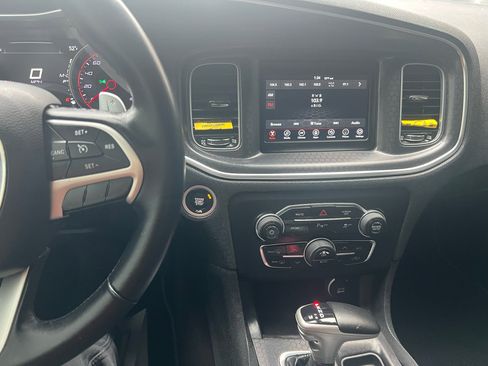 Used 2017 Dodge Charger R/T w/ Driver Confidence Group image 20