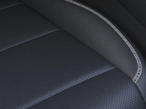 New 2026 GMC Terrain Denali w/ LPO, Black Badging Package image 21