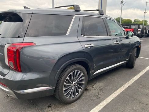 Used 2023 Hyundai Palisade Calligraphy AWD/4WD image 4