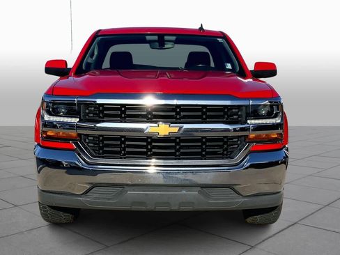 Used 2018 Chevrolet Silverado 1500 LT image 3