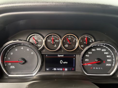 Used 2022 Chevrolet Silverado 1500 LT Trail Boss w/ Bed Protection Package AWD/4WD image 66