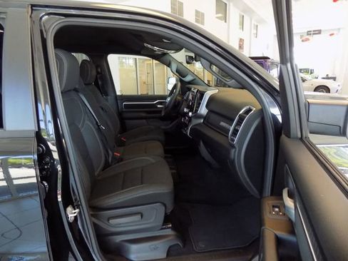 Certified 2025 RAM 1500 Big Horn AWD/4WD image 29