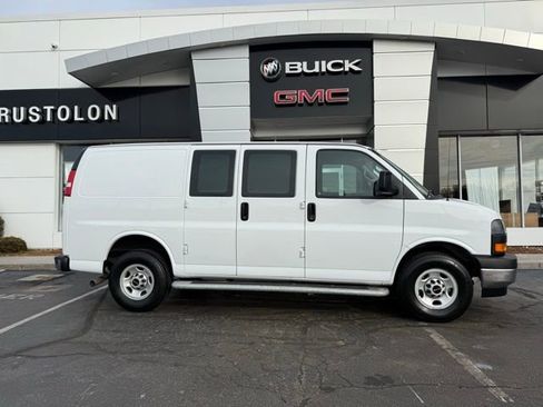 Used 2024 GMC Savana 2500 w/ Driver Convenience Package image 1