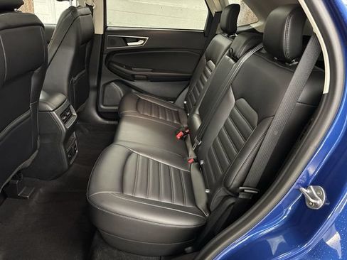 Used 2024 Ford Edge SEL w/ Convenience Package AWD/4WD image 13