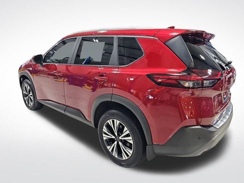 Used 2023 Nissan Rogue SV w/ SV Premium B Package image 8