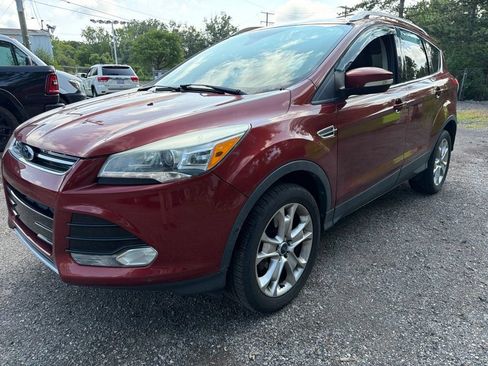 Used 2014 Ford Escape Titanium w/ Equipment Group 401A FWD image 1