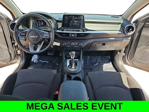 Used 2023 Kia Forte LXS w/ LXS Technology Package FWD image 9