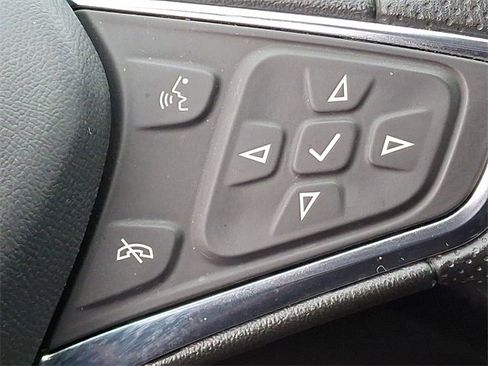 Used 2024 Chevrolet Malibu LT image 18