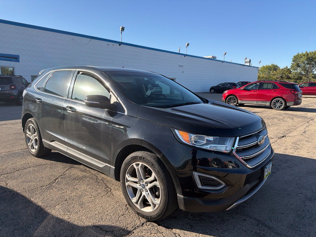 Used 2017 Ford Edge Titanium w/ Technology Package AWD/4WD image 7