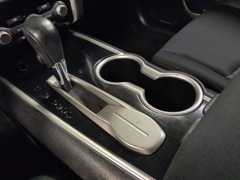 Used 2017 Nissan Pathfinder SV FWD image 26