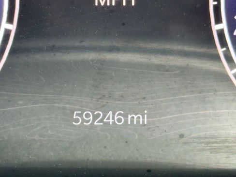 Used 2023 Jeep Grand Cherokee Limited w/ Black Appearance Package image 14