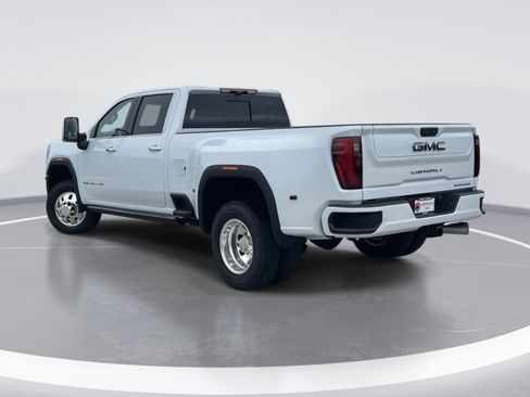 New 2026 GMC Sierra 3500 Denali Ultimate AWD/4WD image 5