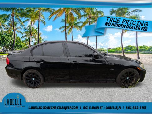 Used 2011 BMW 328i Sedan RWD image 3