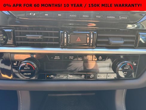 New 2025 Nissan Pathfinder SL w/ Black Appearance Package image 36