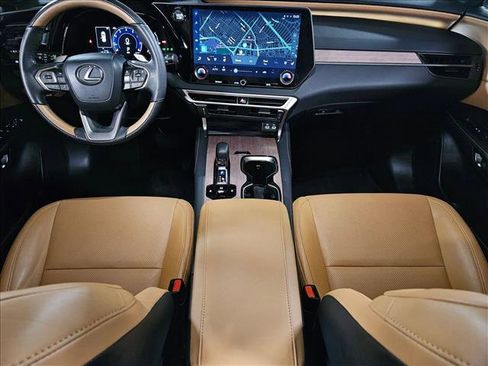 Used 2024 Lexus RX 350 Premium image 18