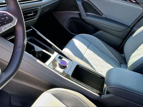 New 2026 Volkswagen Tiguan SEL R-Line image 23