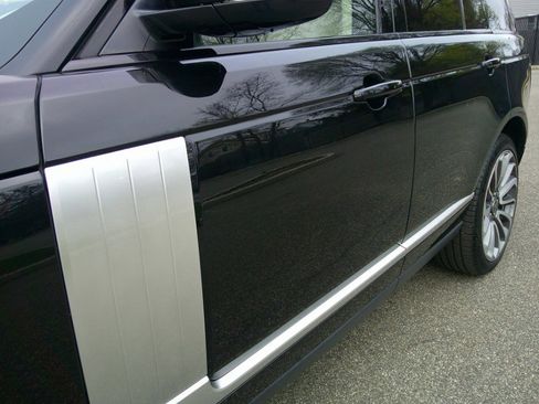 Used 2021 Land Rover Range Rover Westminster Edition image 18