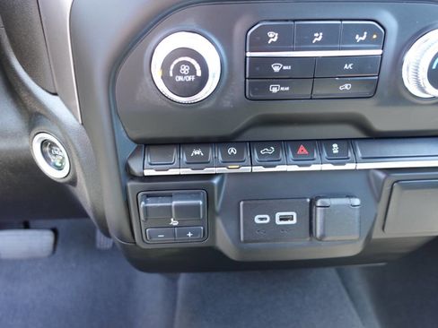 Used 2023 GMC Sierra 1500 Pro w/ Graphite Edition AWD/4WD image 44