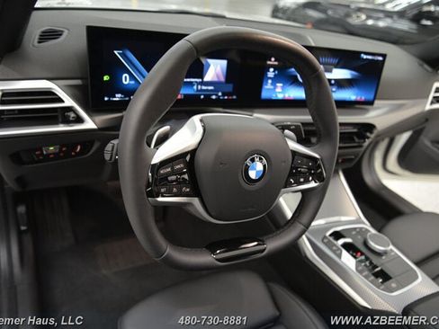 Used 2026 BMW 330i Sedan w/ Convenience Package RWD image 31