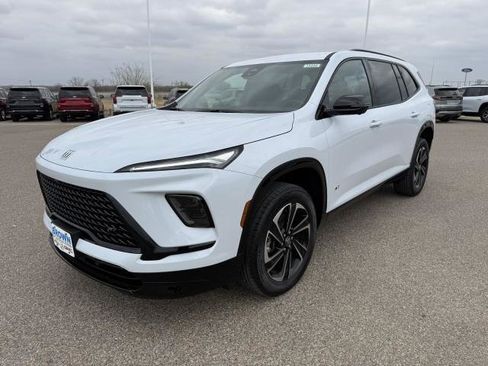 New 2026 Buick Enclave Sport Touring image 5