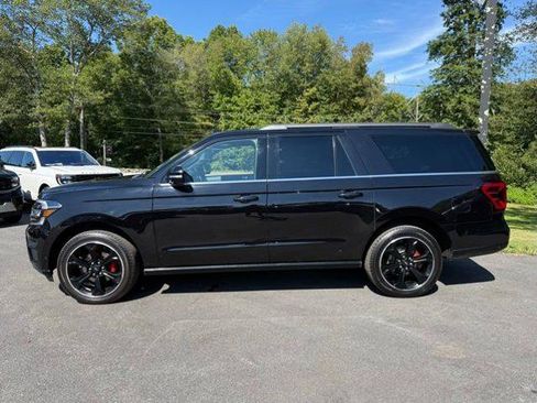 Certified 2022 Ford Expedition Max Limited AWD/4WD image 3