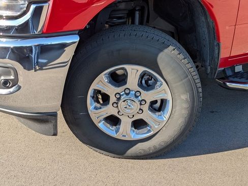 Used 2023 RAM 2500 Big Horn w/ Level B Equipment Group image 11