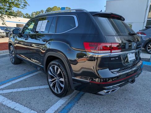 Used 2022 Volkswagen Atlas SEL Premium image 4