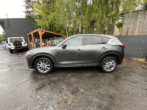 Used 2021 MAZDA CX-5 Grand Touring FWD image 3