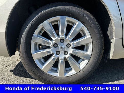 Used 2017 Toyota Sienna XLE Premium image 14