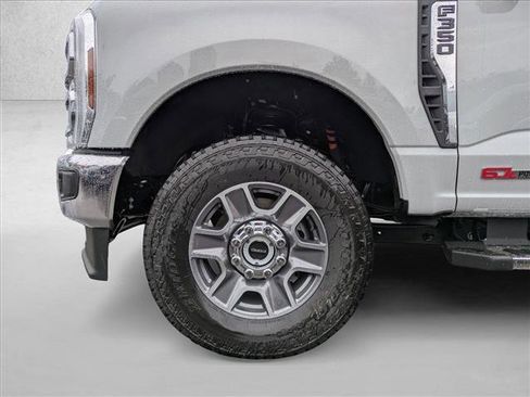New 2026 Ford F350 Lariat image 10