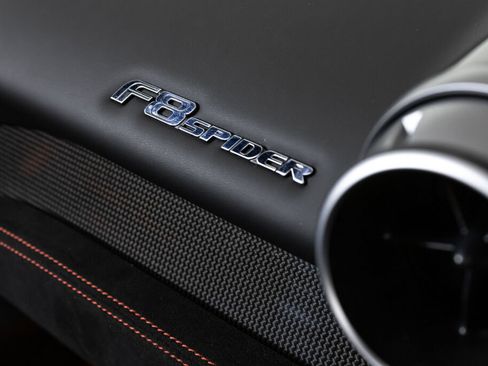 Certified 2021 Ferrari F8 Tributo RWD image 45