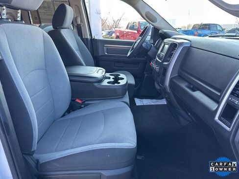 Used 2024 RAM 1500 Classic SLT AWD/4WD image 58