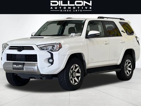 Used 2021 Toyota 4Runner TRD Off-Road Premium AWD/4WD image 8