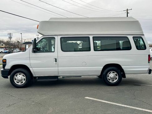 Used 2011 Ford E-350 and Econoline 350 Extended Super Duty w/ PWR Group RWD image 12