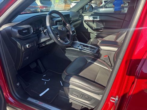 Used 2022 Ford Explorer ST-Line image 20