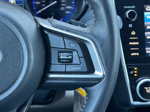 Used 2018 Subaru Outback 2.5i Premium image 12