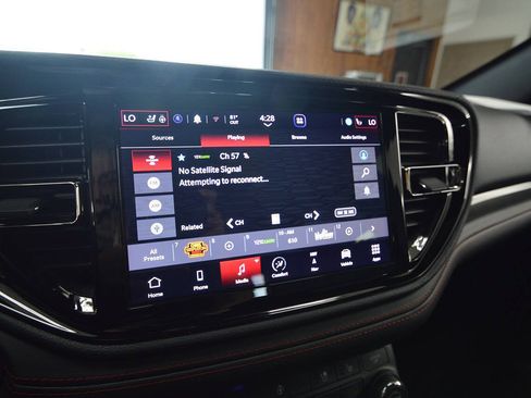 Used 2025 Dodge Durango GT AWD/4WD image 39