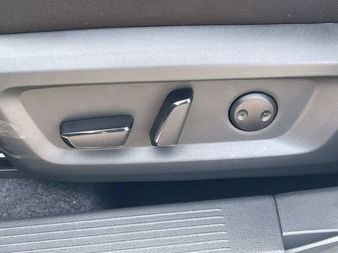 New 2026 Nissan Rogue SV w/ Cold Weather Package AWD/4WD image 22