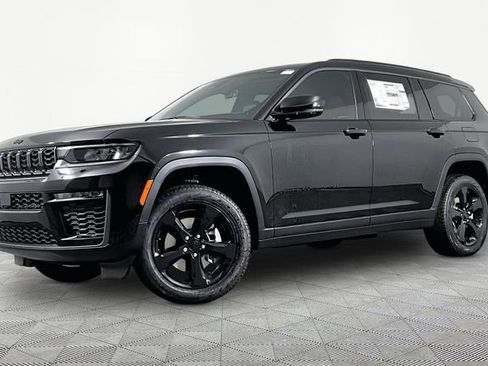 New 2026 Jeep Grand Cherokee L Limited w/ Limited Altitude Package AWD/4WD image 1